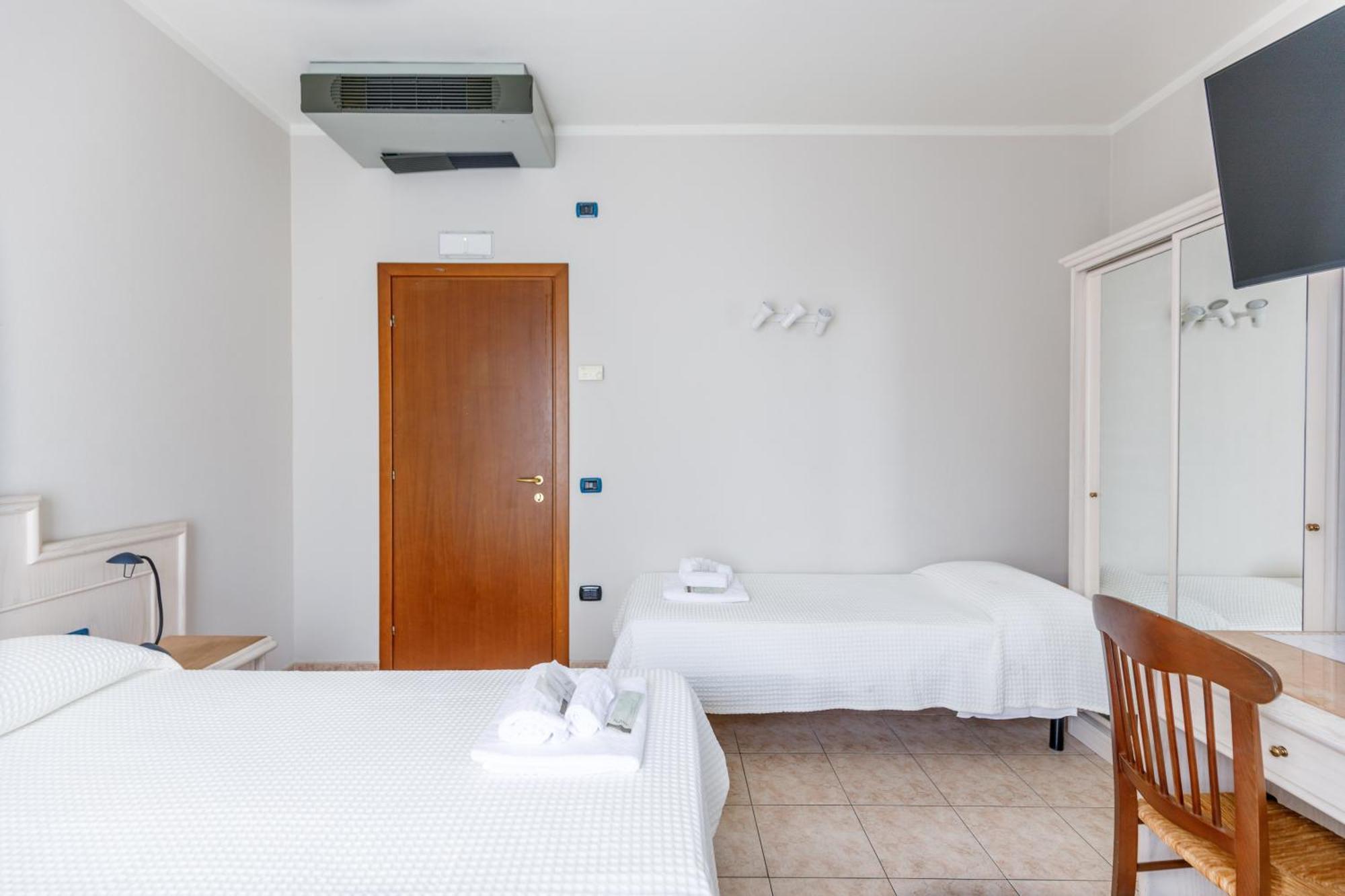 Hotel Classicano رافيننا المظهر الخارجي الصورة